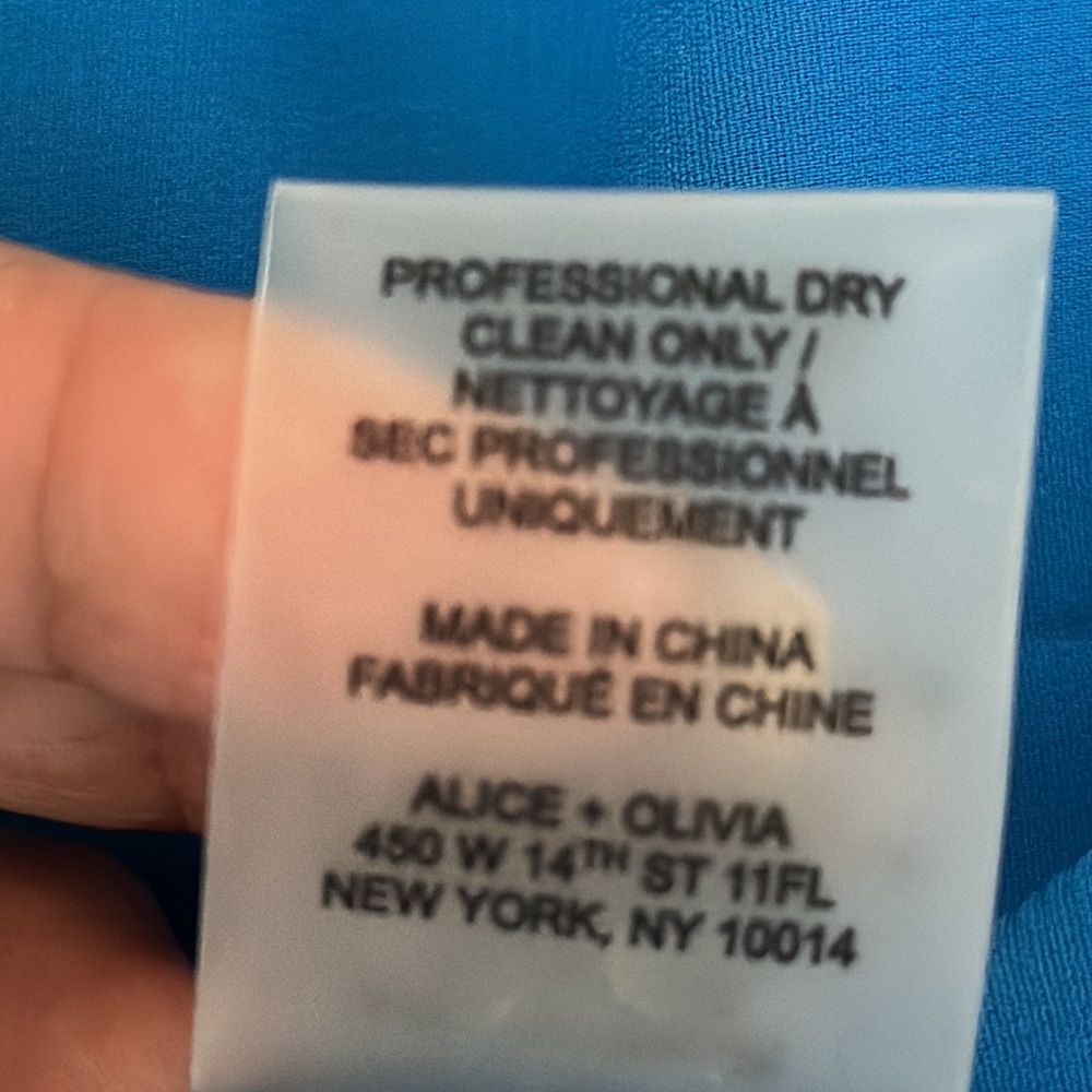 Alice + Olivia Rhi Tiered Hem Tank Dress in Ladybug Garden Blue and White Size L - Picture 13 of 13
